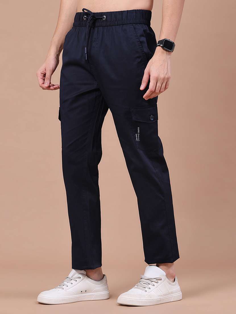 men solid mid rise regular fit cargo  - 22562320 -  Standard Image - 2