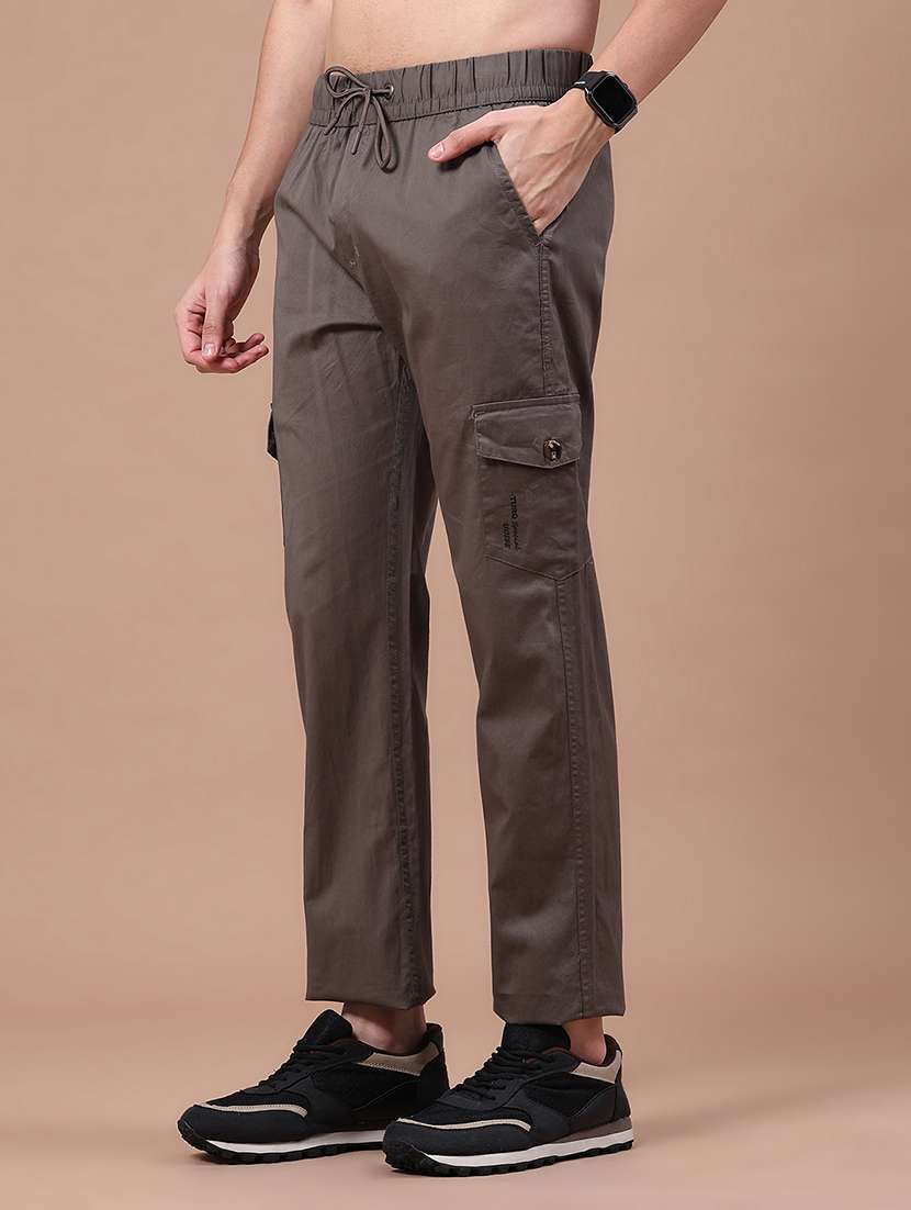 men solid mid rise regular fit cargo  - 22562327 -  Standard Image - 2
