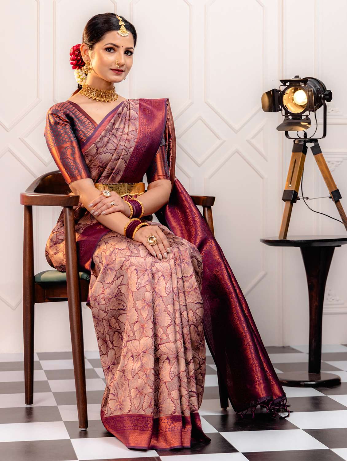 women self design banarasi saree with blouse - 22562774 -  Standard Image - 2