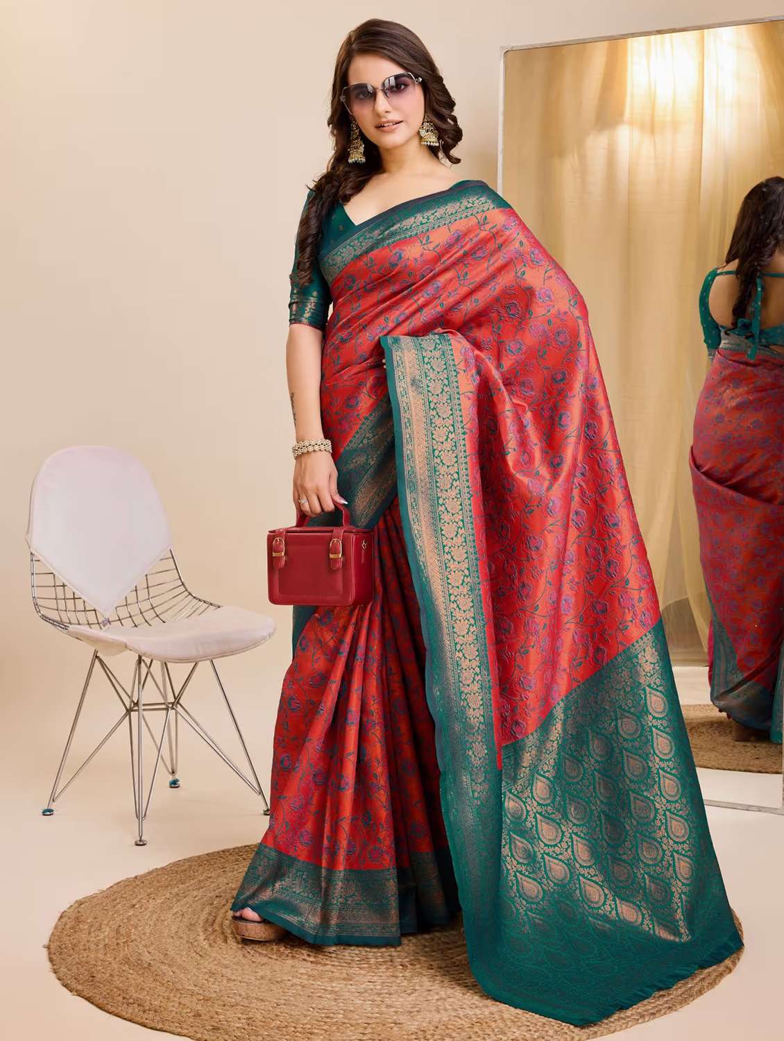women self design banarasi saree with blouse - 22562865 -  Standard Image - 2