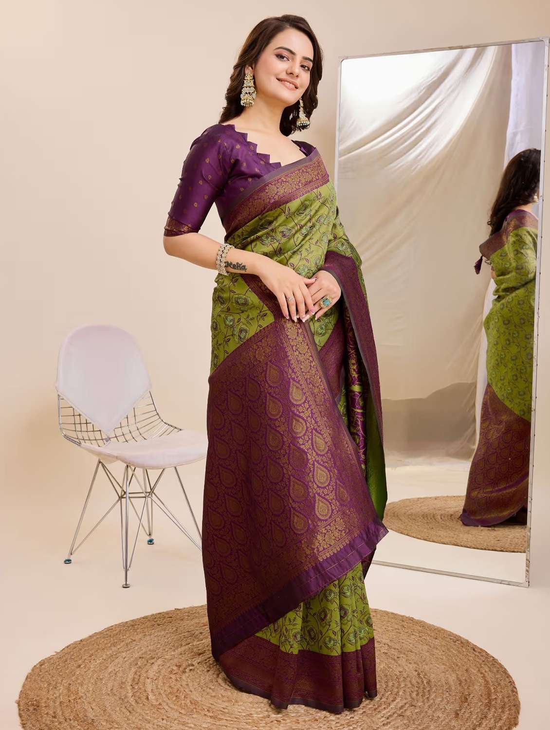 women self design banarasi saree with blouse - 22562866 -  Standard Image - 2
