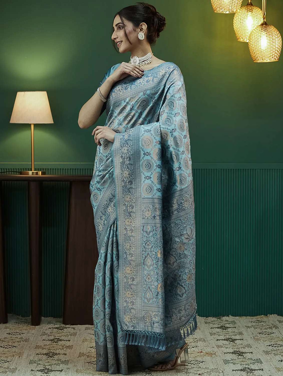 women self design banarasi saree with blouse - 22562922 -  Standard Image - 2