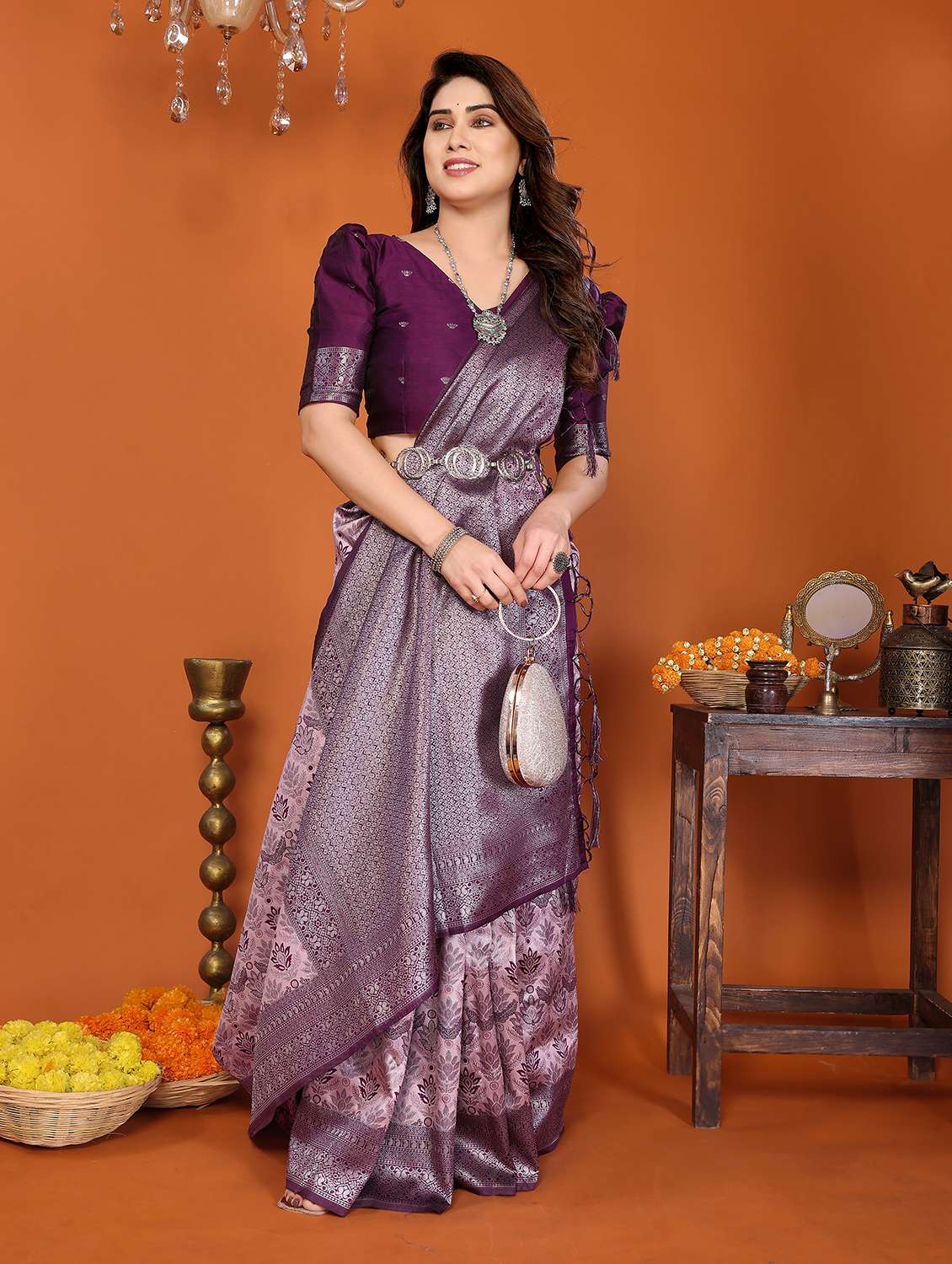 women self design banarasi saree with blouse - 22562928 -  Standard Image - 2
