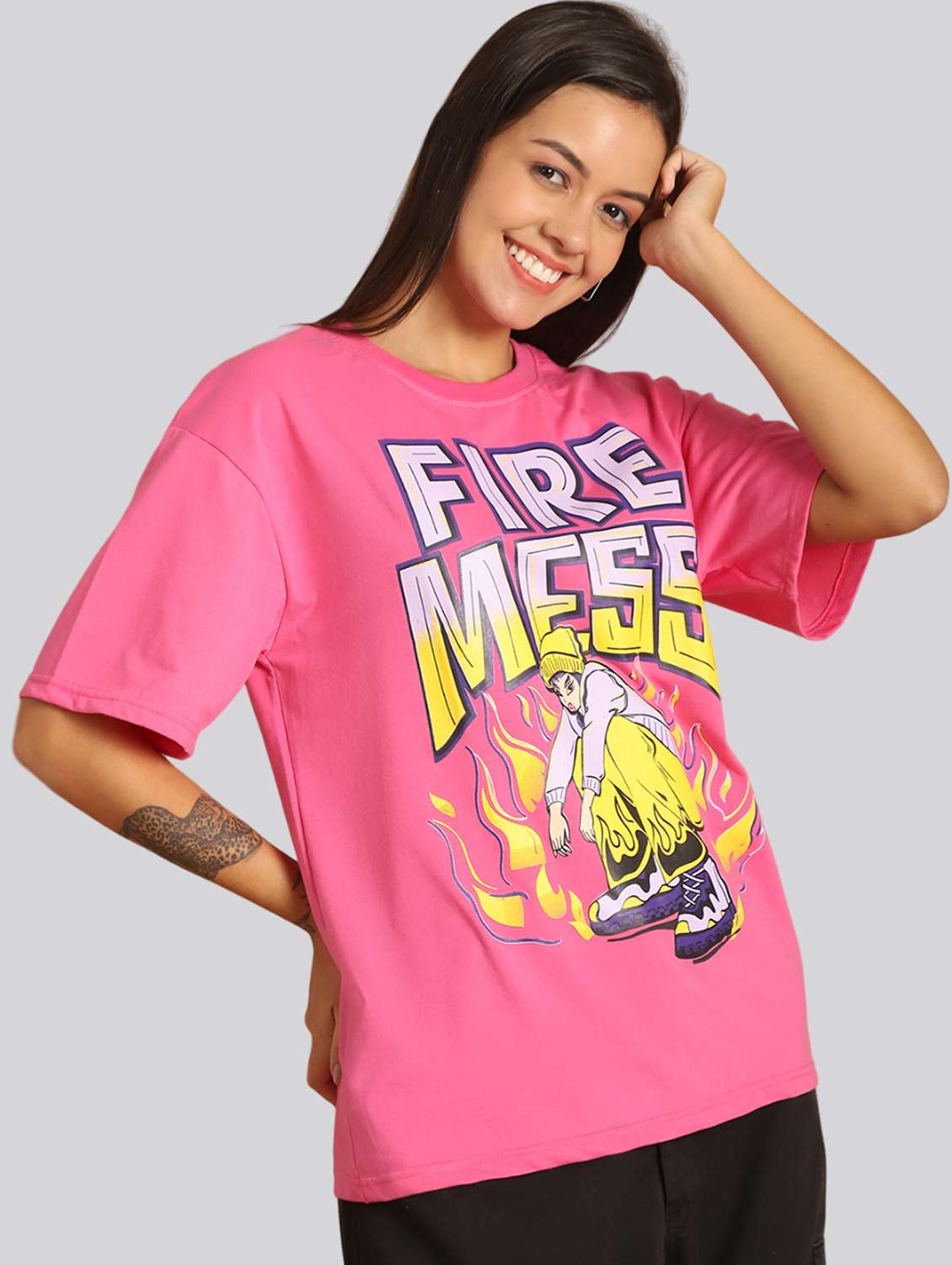 women printed short sleeves oversized t-shirt - 22563082 -  Standard Image - 2