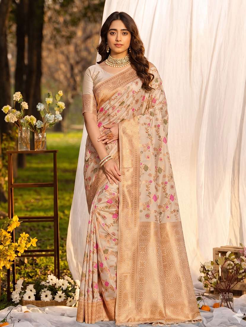 women self design banarasi saree with blouse - 22564961 -  Standard Image - 2