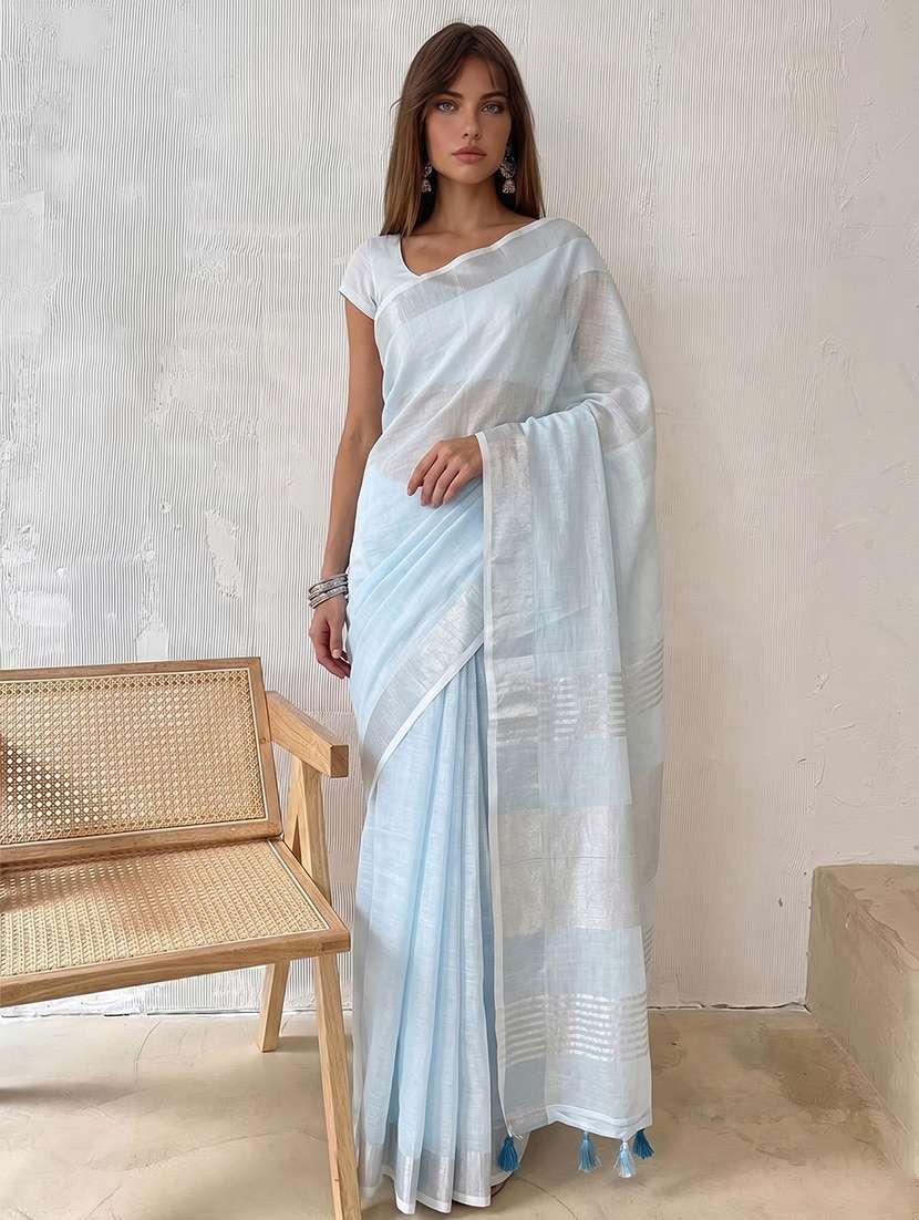 women solid with bordered saree with blouse
