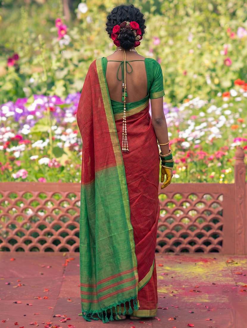 women solid with bordered saree with blouse - 22565021 -  Standard Image - 2