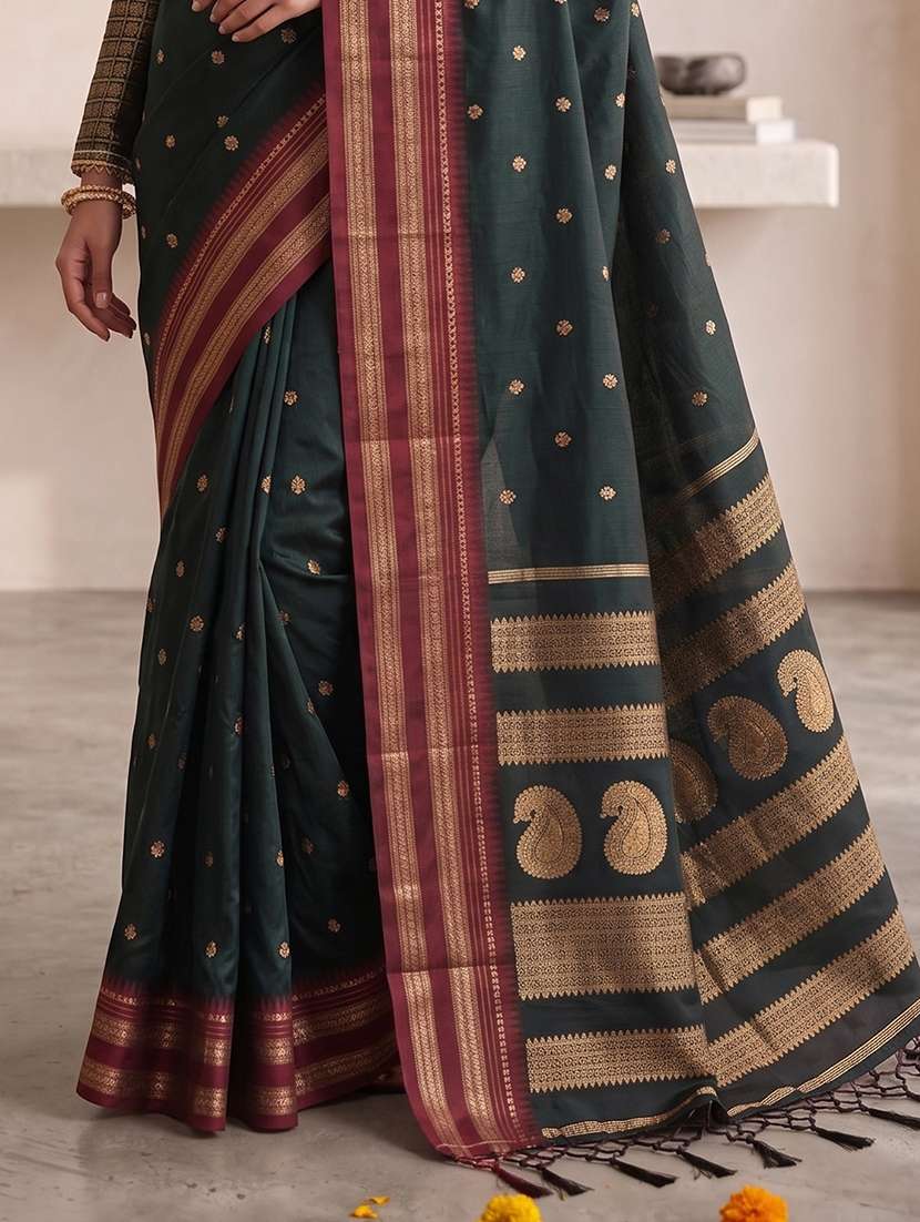women self design bordered saree with blouse - 22565023 -  Standard Image - 2