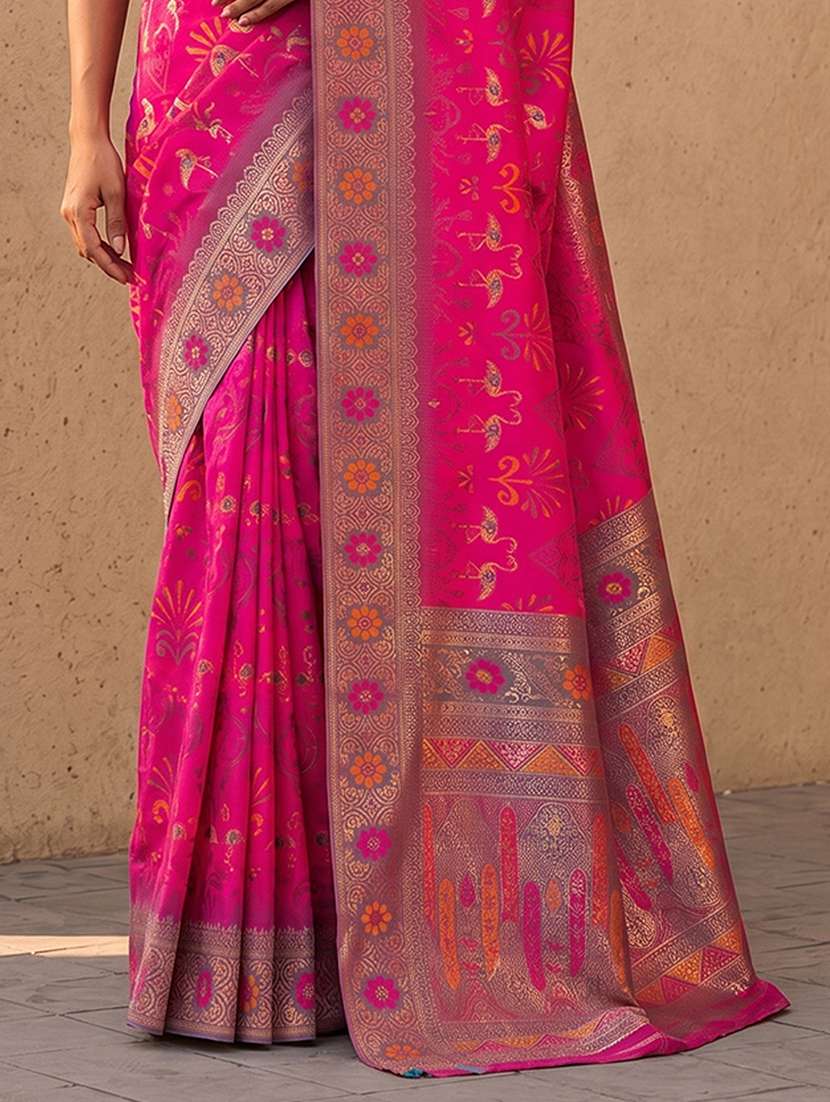 women self design banarasi saree with blouse - 22565031 -  Standard Image - 2