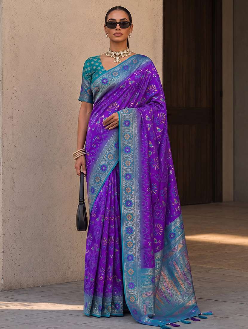women self design banarasi saree with blouse
