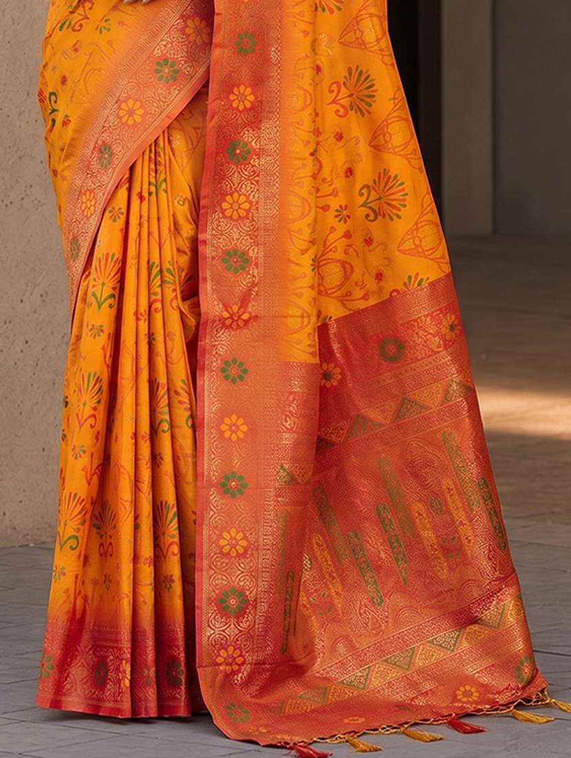 Women Self Design Banarasi Saree With Blouse - 22565035 -  Standard Image - 2
