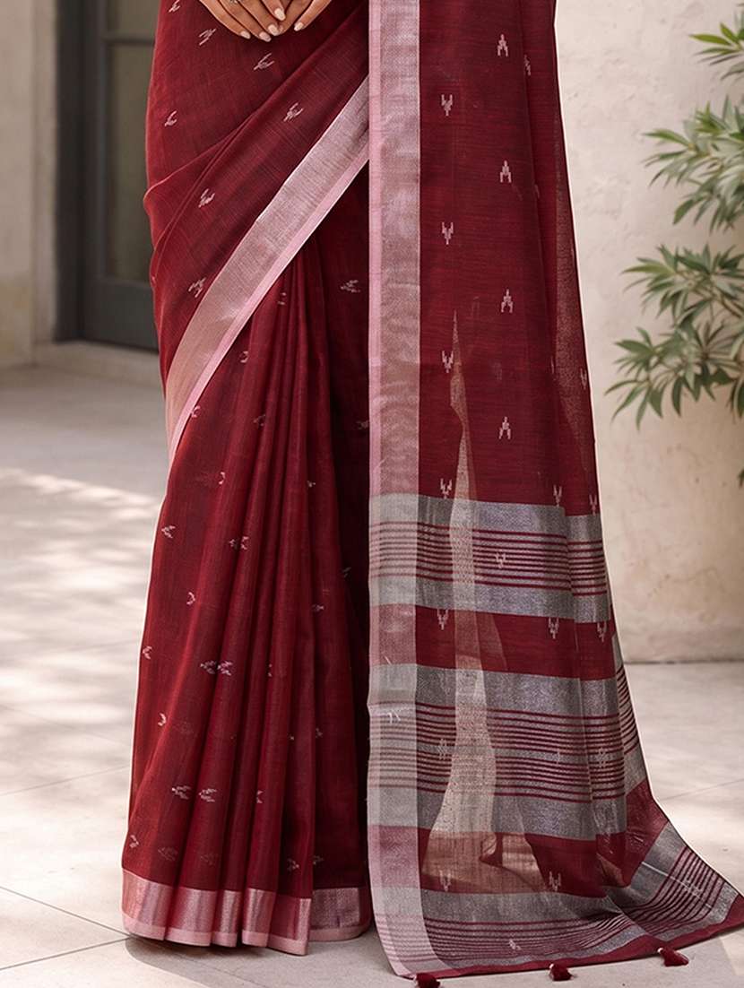 women self design handloom saree with blouse - 22565061 -  Standard Image - 2
