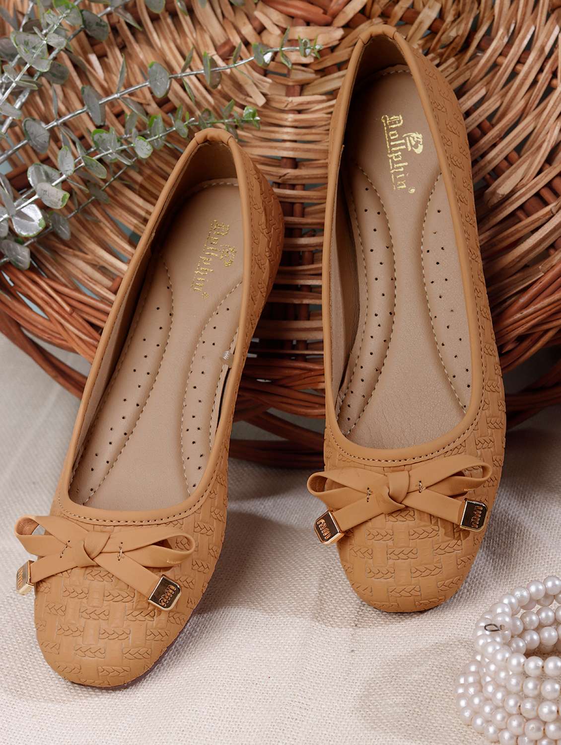 women textured slip on ballerina