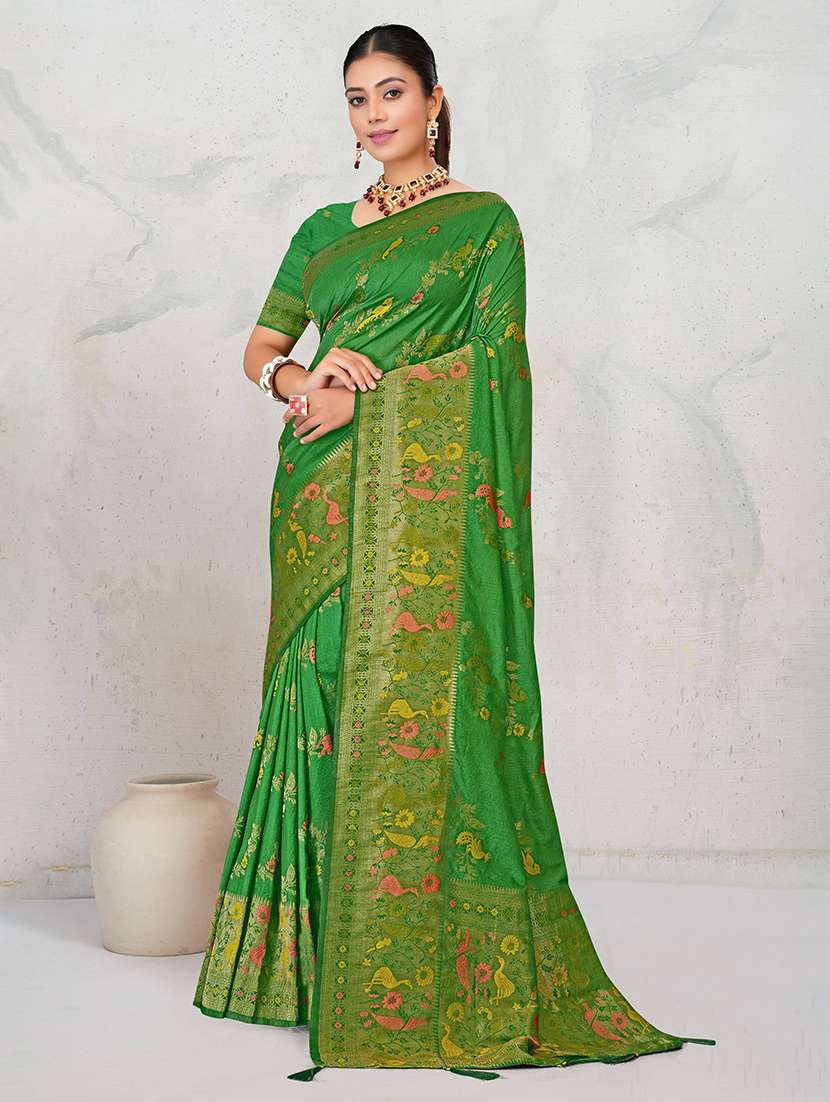 women self design banarasi saree with blouse - 22565266 -  Standard Image - 2