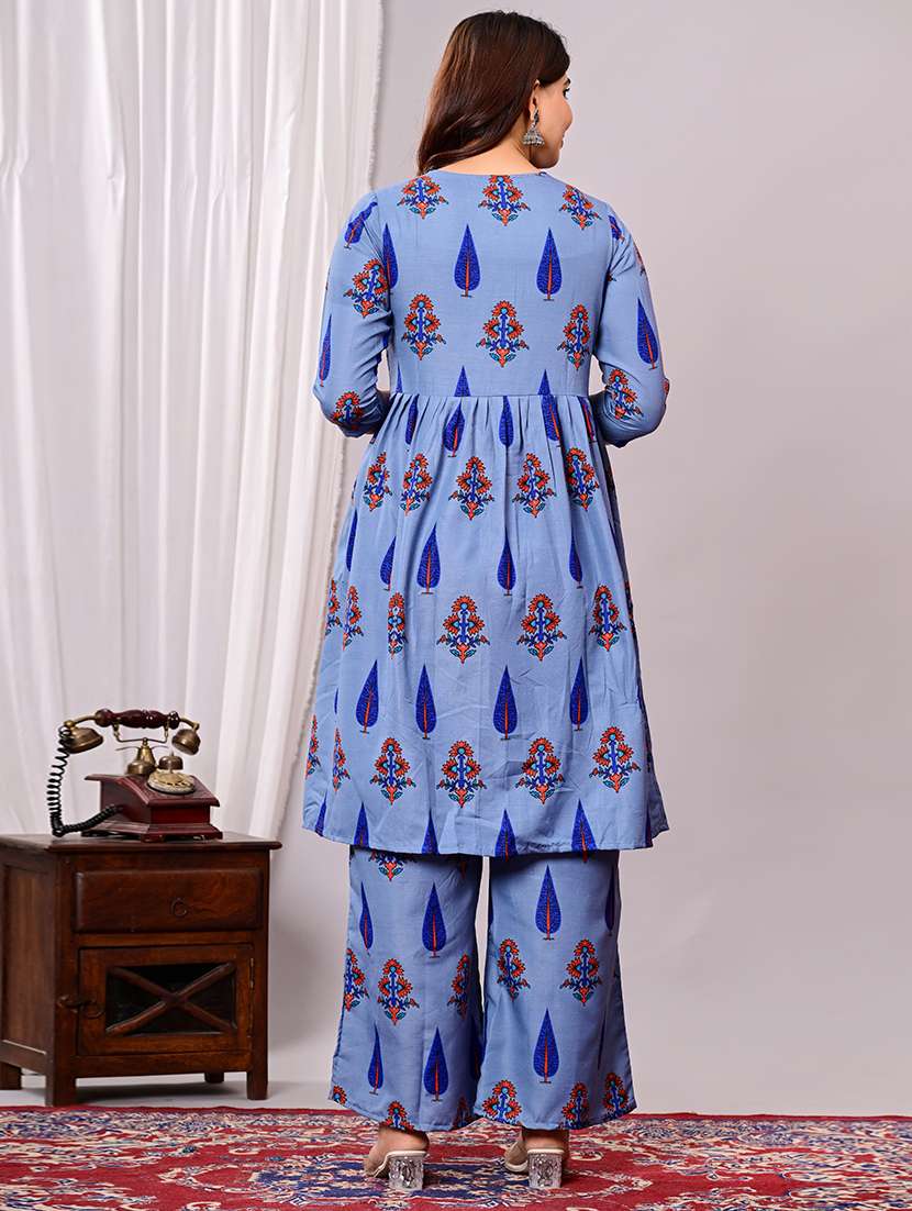 Women Printed Three Quarter Sleeves Kurta Palazzo Set - 22565282 -  Standard Image - 2