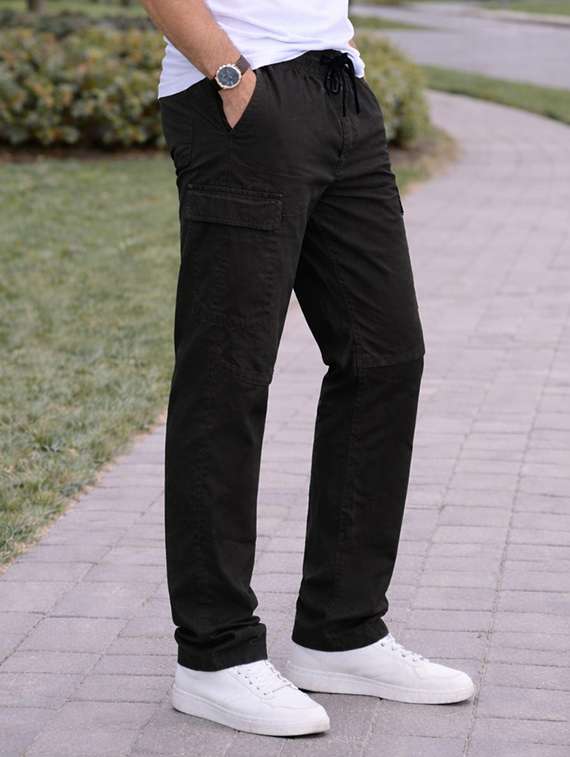 men solid mid rise regular fit cargo pant - 22565390 -  Standard Image - 2