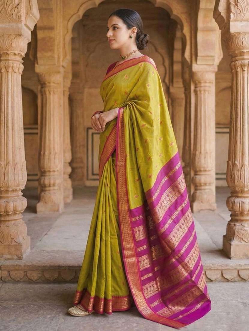 women self design bordered saree with blouse - 22566260 -  Standard Image - 2