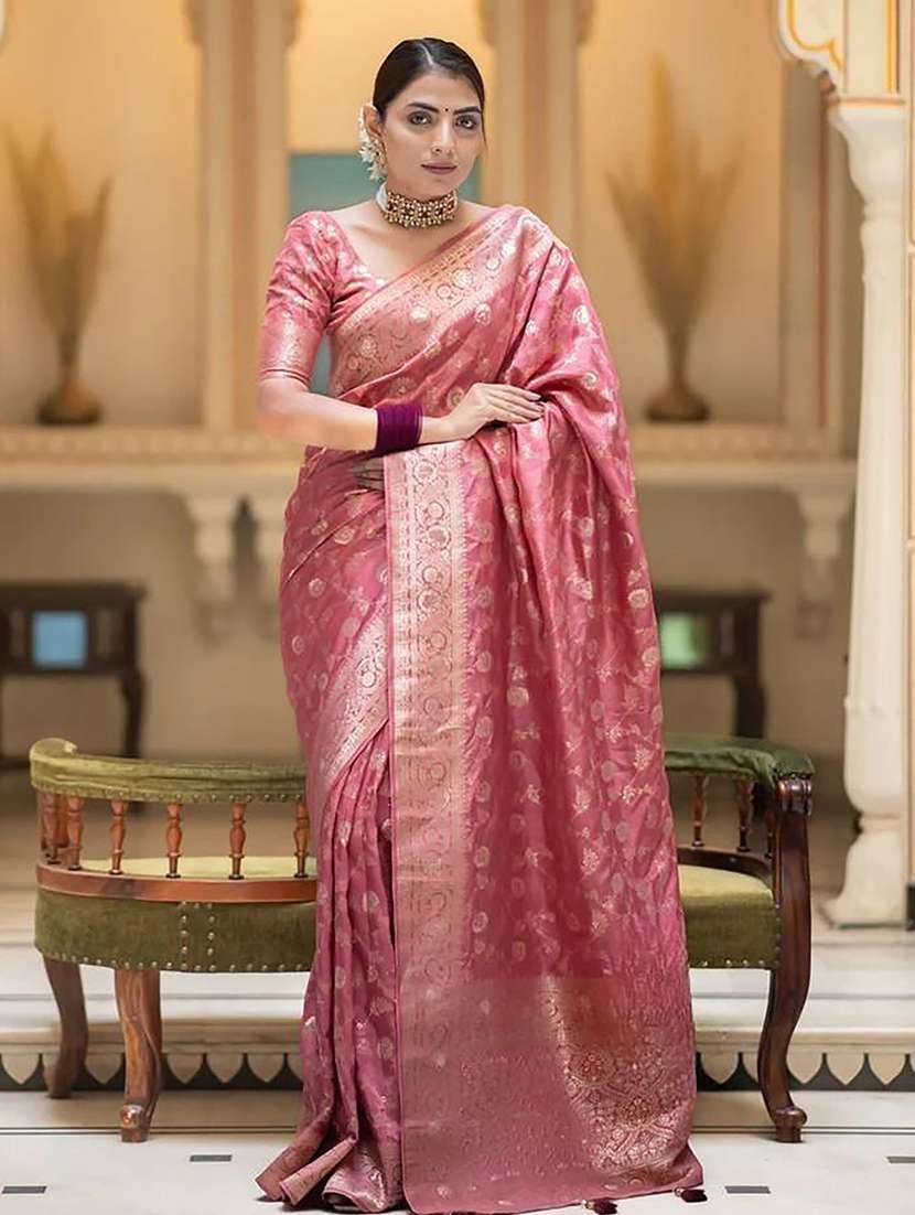 women self design banarasi saree