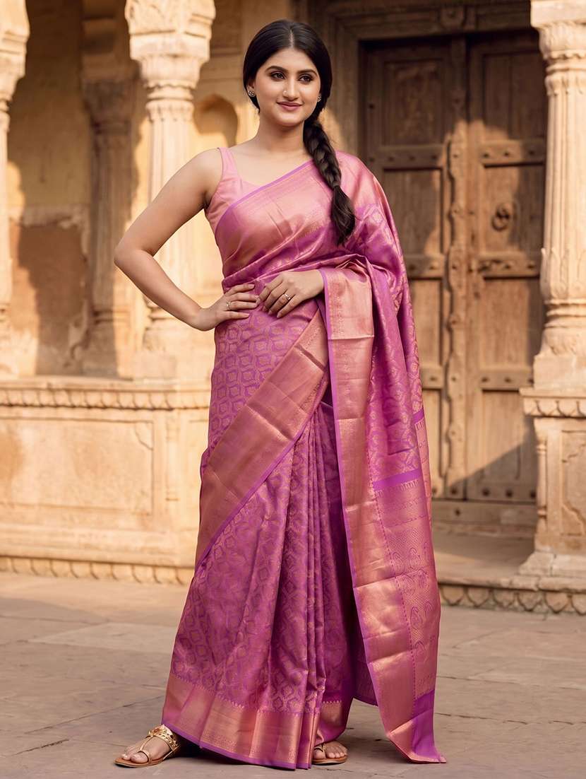 women self design banarasi saree