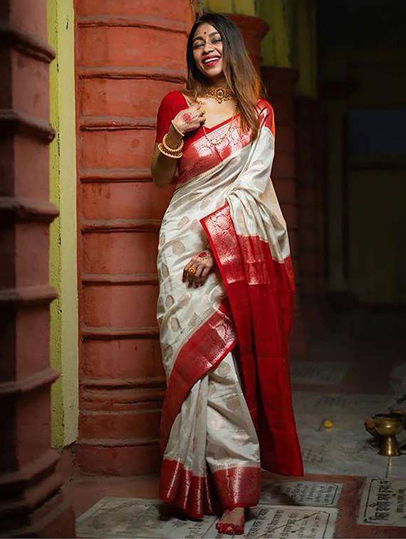 women self design banarasi saree with blouse - 22566681 -  Standard Image - 2