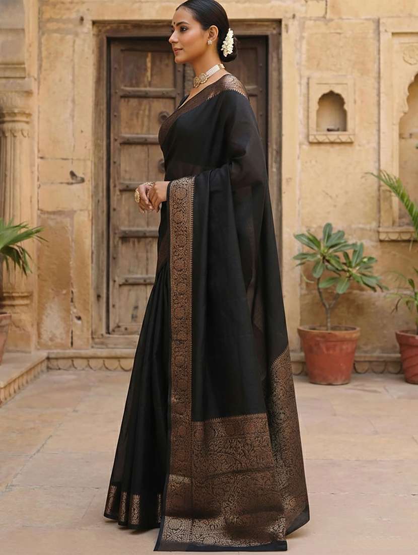 women solid with bordered saree with blouse - 22566778 -  Standard Image - 2