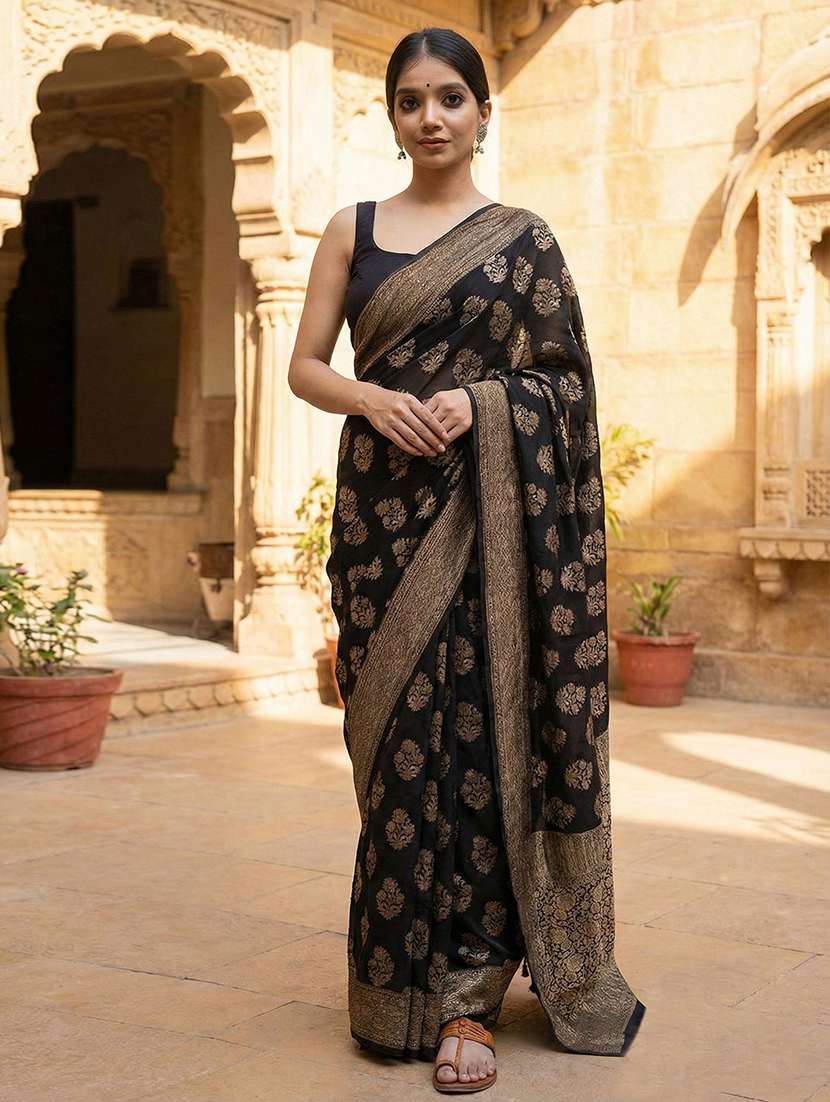 women self design banarasi saree with blouse