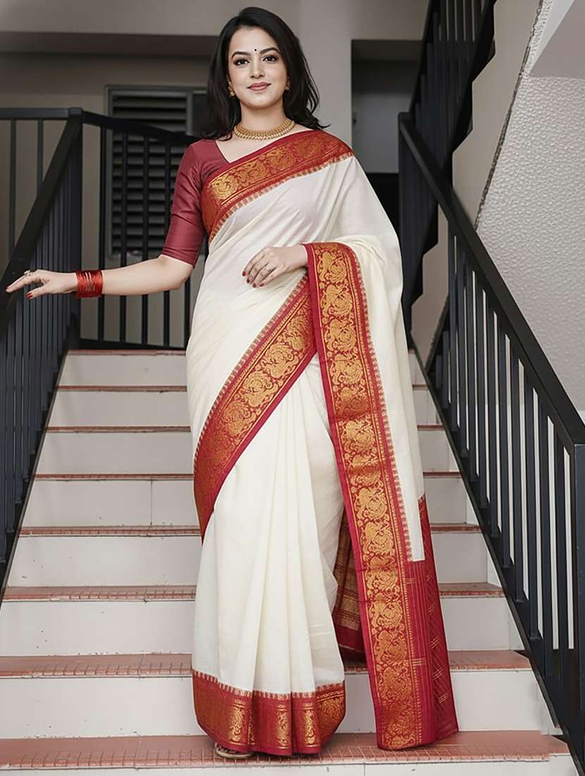 women solid with bordered saree with blouse