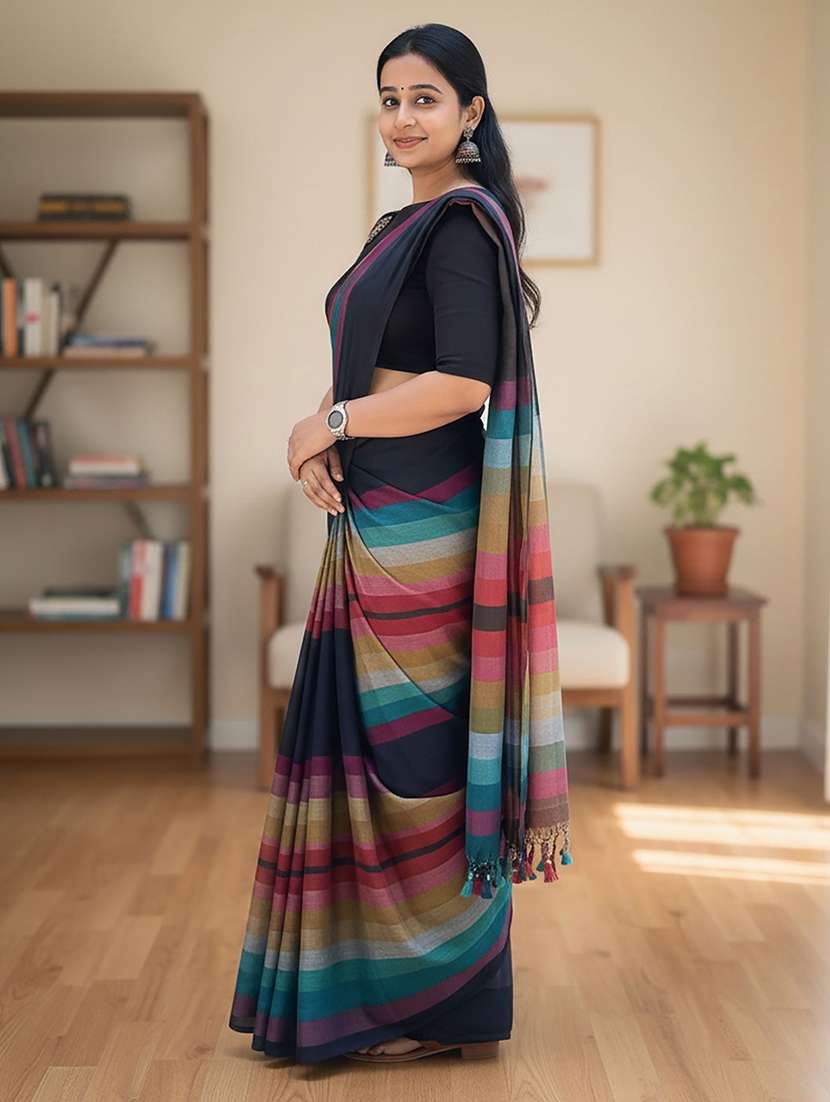 women striped handloom saree with blouse - 22567218 -  Standard Image - 2