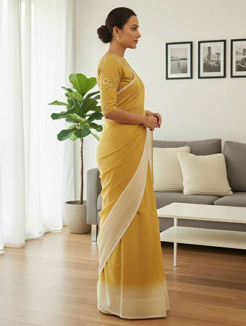 women solid with bordered saree with blouse - 22567253 -  Standard Image - 2