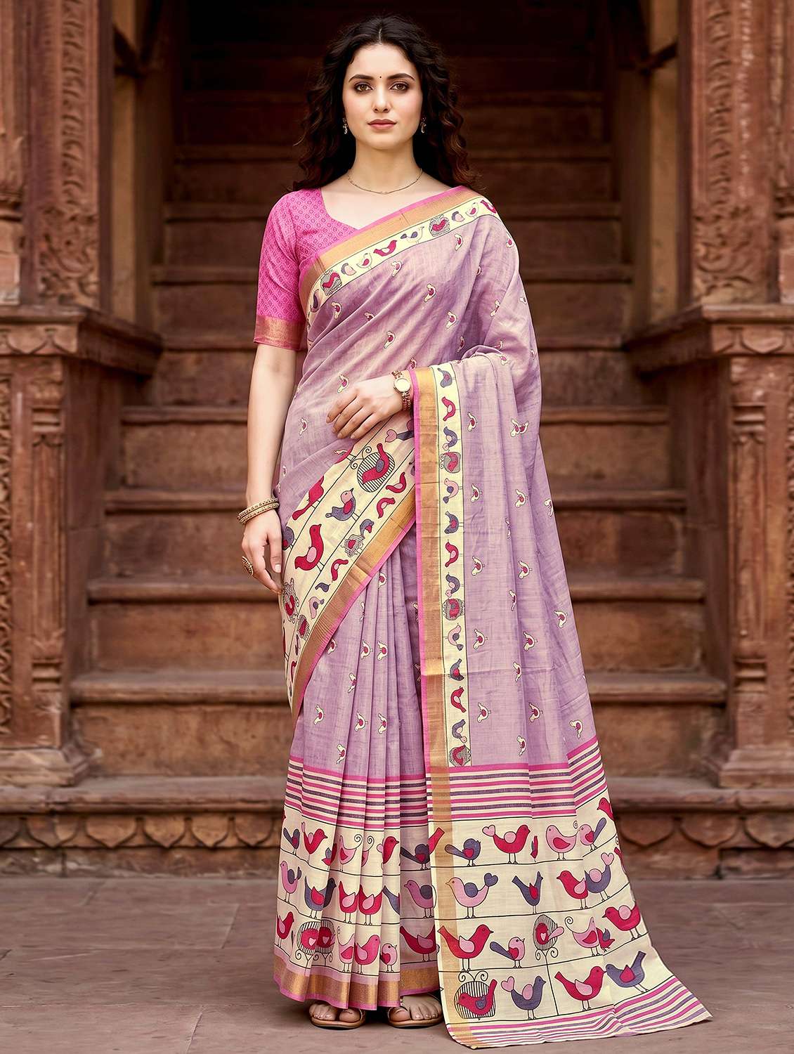 women printed casual wear saree with blouse