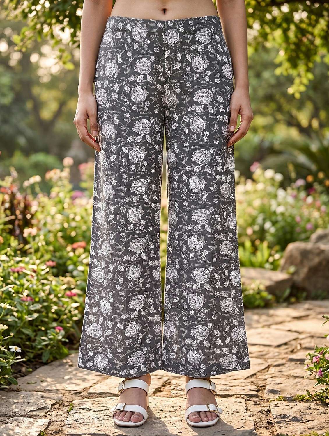 women printed mis rise flared palazzo