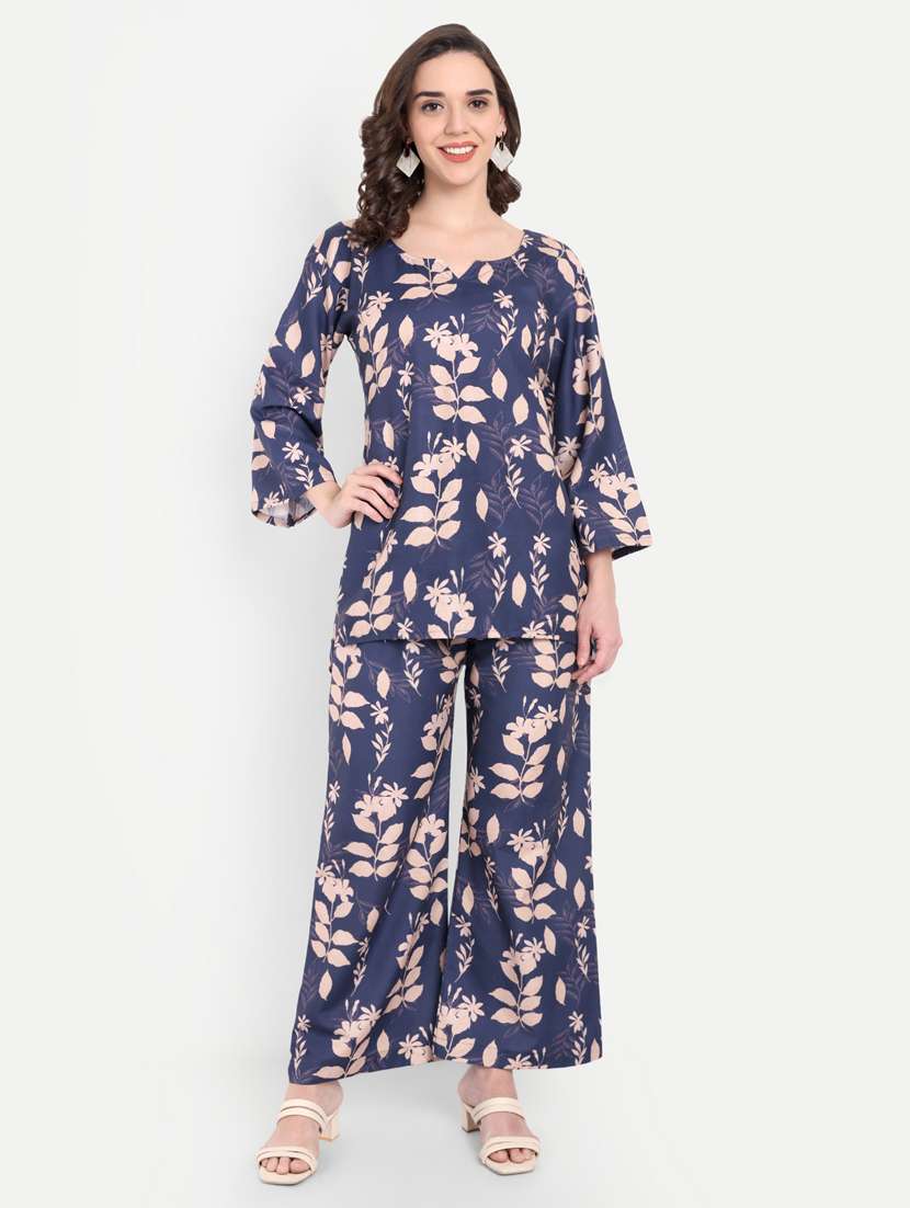 Women Printed Three Quarter Sleeves Ethnic Co-ord Set - 22567538 -  Standard Image - 2