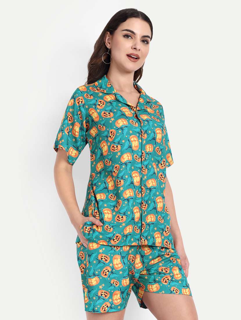 women printed short sleeves shirt and shorts set - 22567566 -  Standard Image - 2