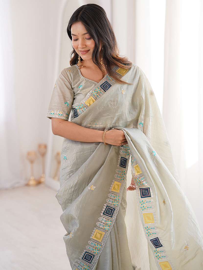 women solid with work embroidered saree with blouse - 22567701 -  Standard Image - 2