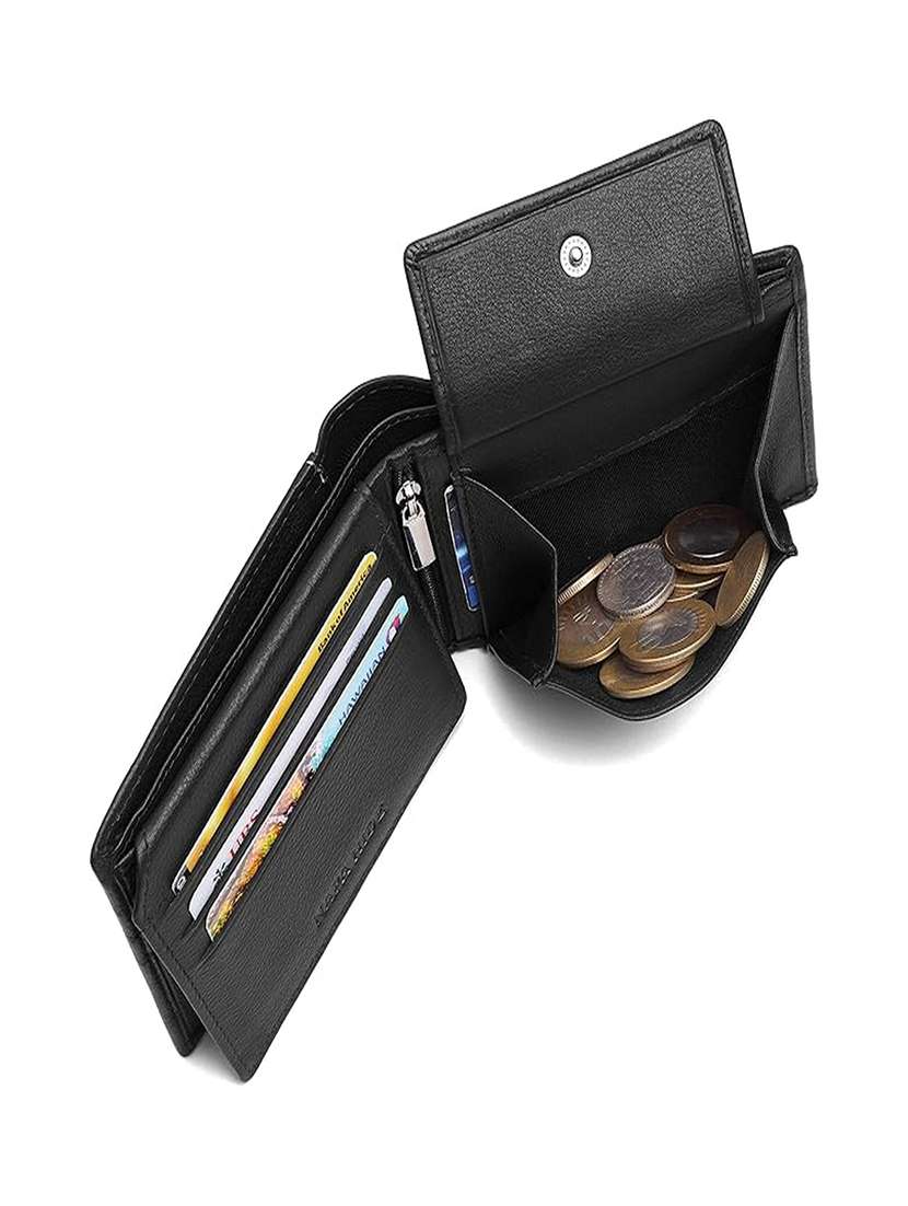 Bi-fold Black Leather Wallet With Zip Closure - 22567777 -  Standard Image - 2