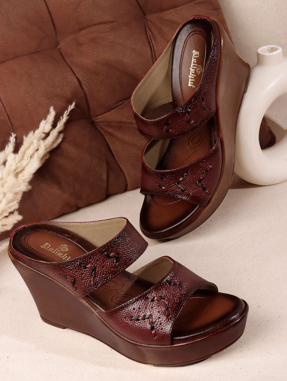 women textured slip on wedges
