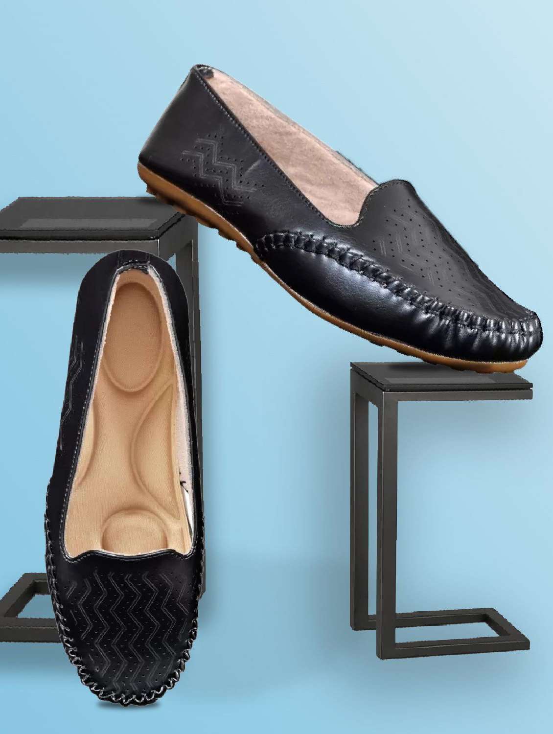 women textured slip on ballerina