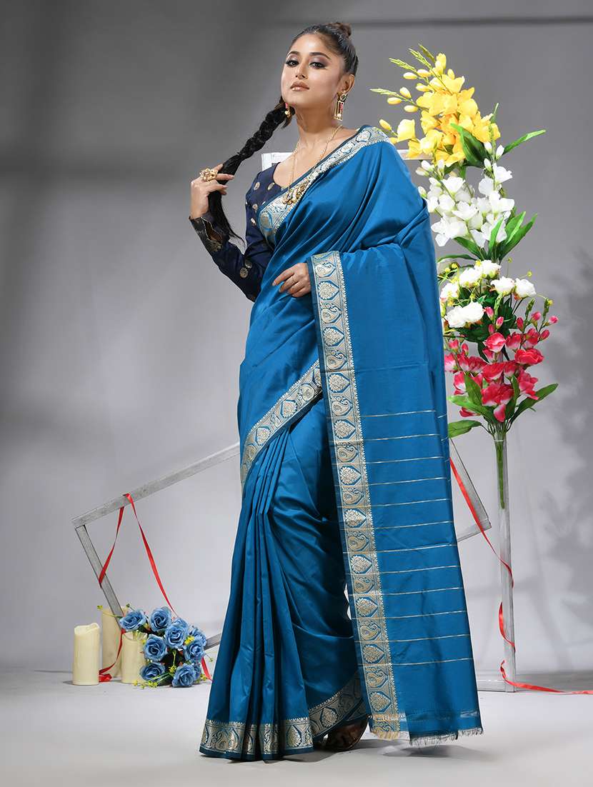 women solid with bordered saree with blouse - 22569689 -  Standard Image - 2