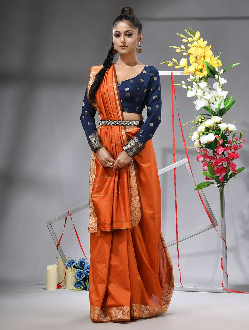 women solid with bordered saree with blouse - 22569690 -  Standard Image - 2