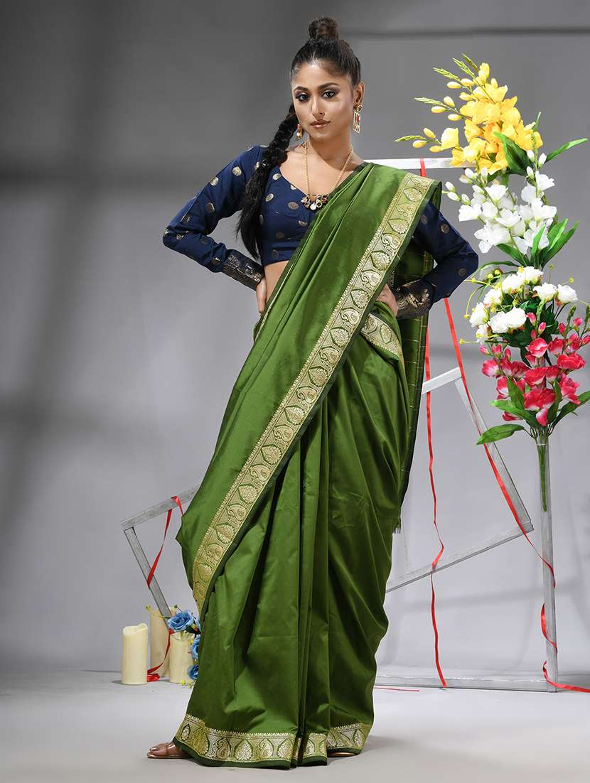 women solid with bordered saree with blouse - 22569695 -  Standard Image - 2