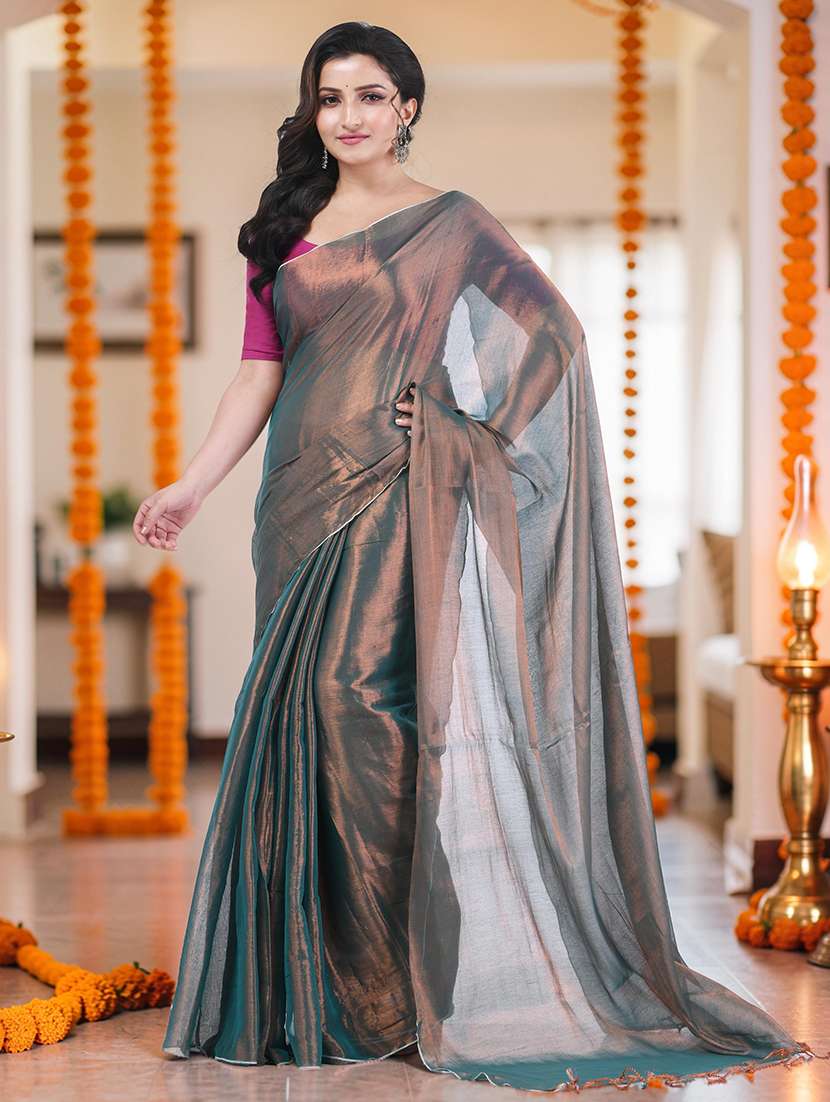 women solid handloom saree with blouse - 22569701 -  Standard Image - 2