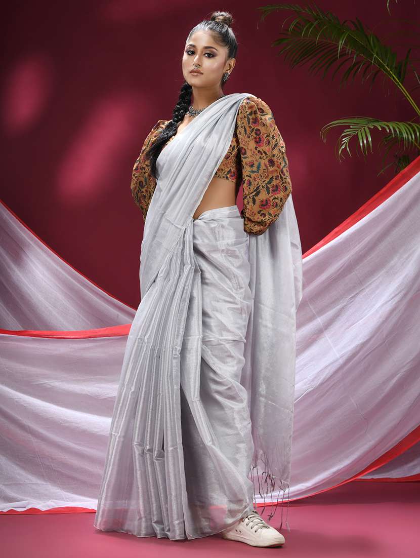 women solid handloom saree with blouse - 22569705 -  Standard Image - 2