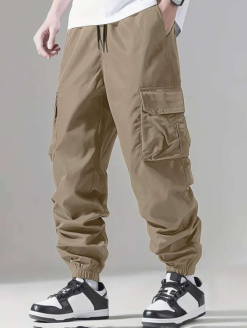 men solid mid rise regular fit jogger