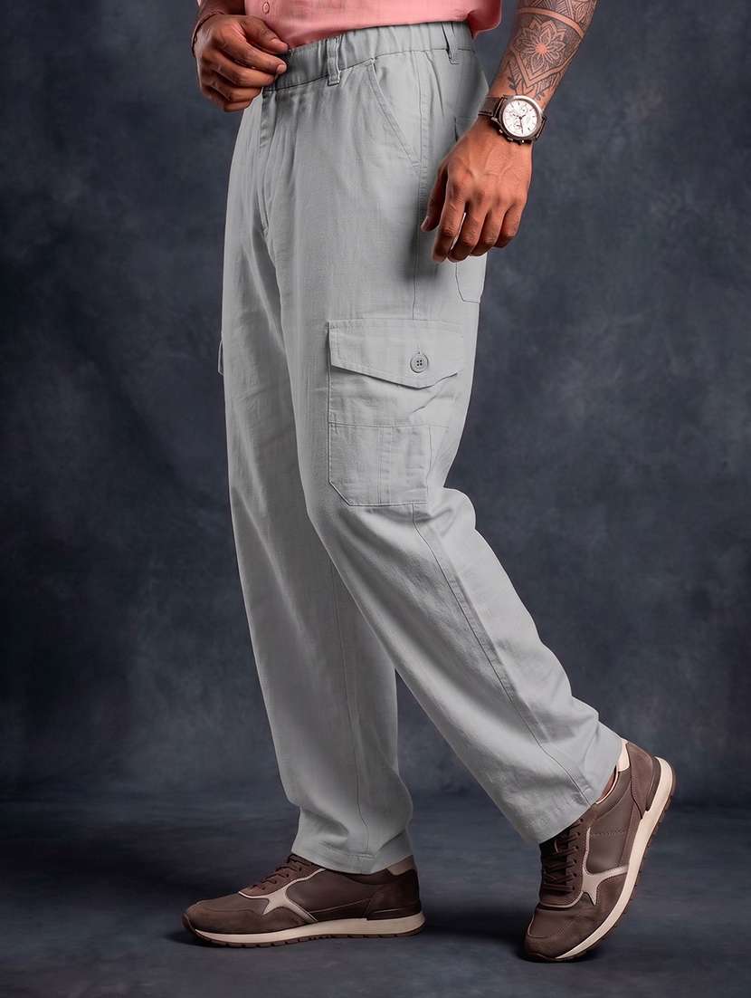 men solid mid rise regular fit cargo pant - 22570661 -  Standard Image - 2
