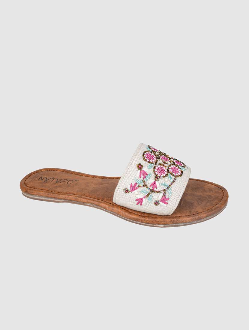 Women Embroidered Slip On Flats - 22570663 -  Standard Image - 2