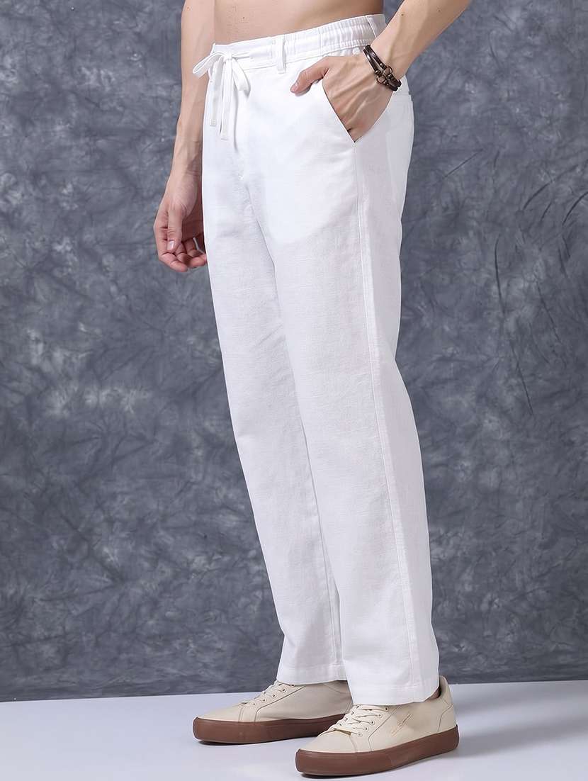 Men Solid Mid Rise Relaxed Fit Flat Front Trouser - 22570720 -  Standard Image - 2