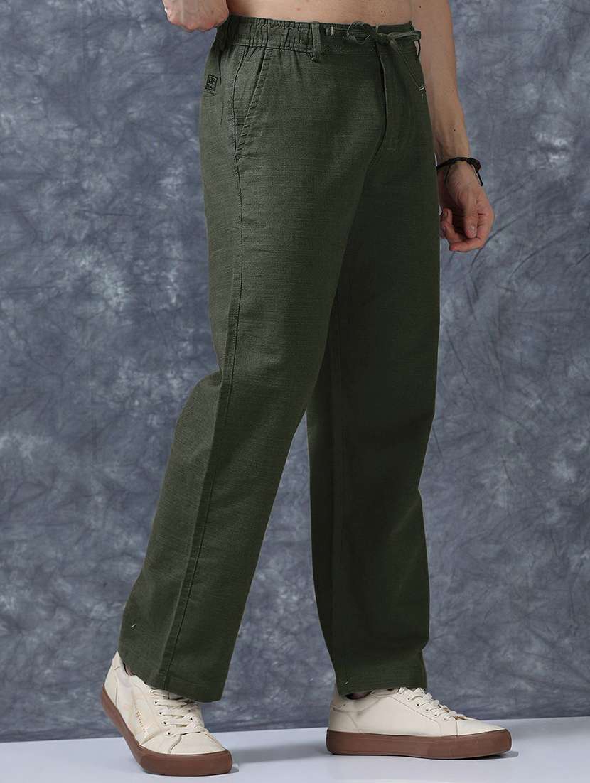 Men Solid Mid Rise Relaxed Fit Flat Front Trouser - 22570723 -  Standard Image - 2