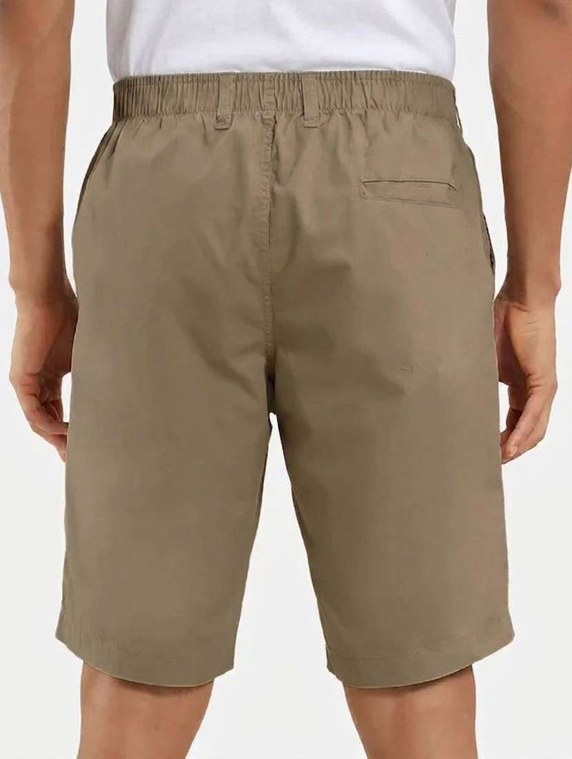 men solid mid rise regular fit shorts - 22570749 -  Standard Image - 2
