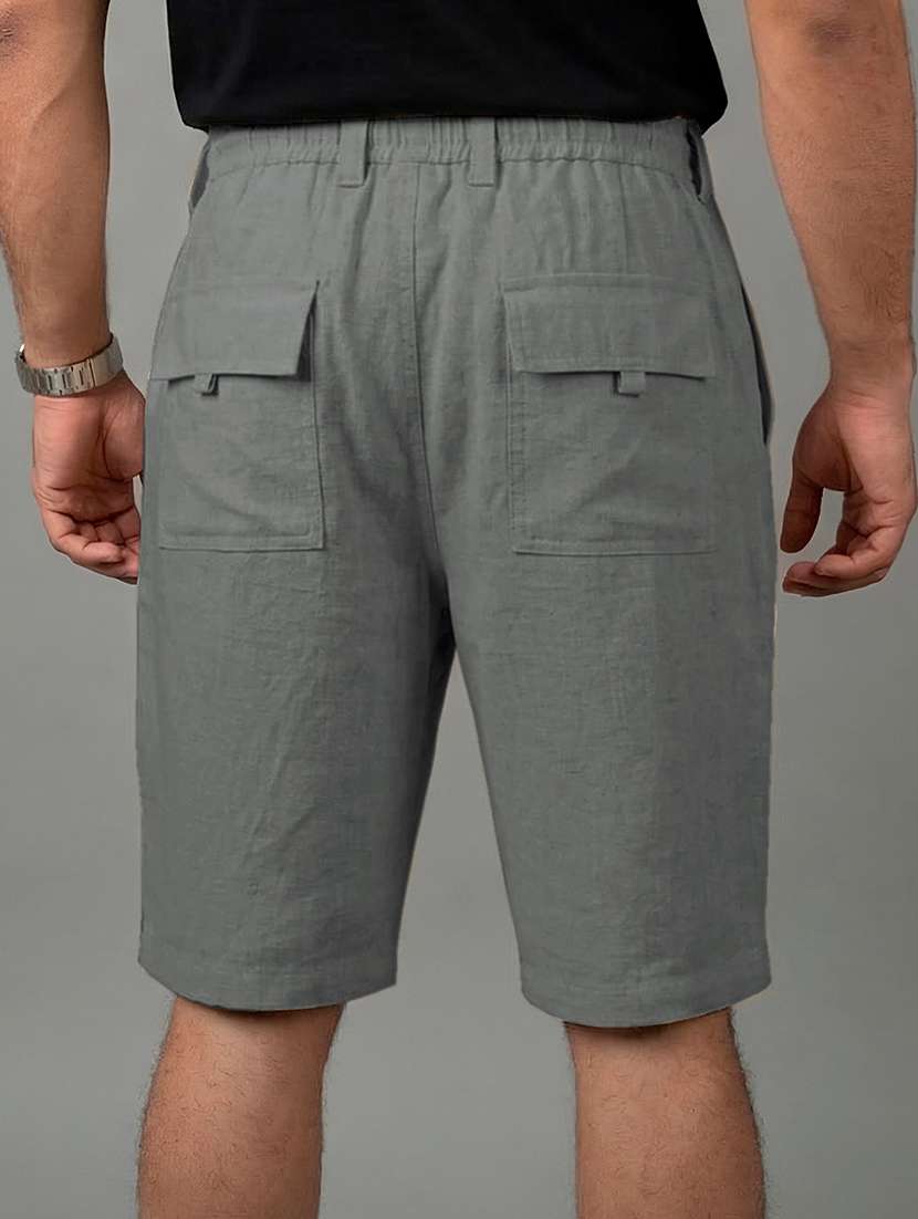 men solid mid rise regular fit shorts - 22570750 -  Standard Image - 2