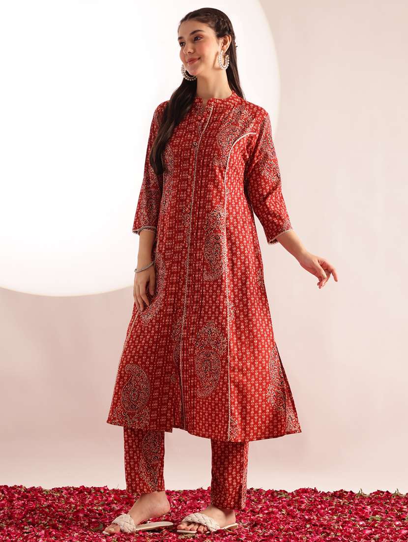 women printed three quarter sleeves kurta pant set - 22571049 -  Standard Image - 2